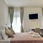 Petruzzelli Bed and breakfast 3*